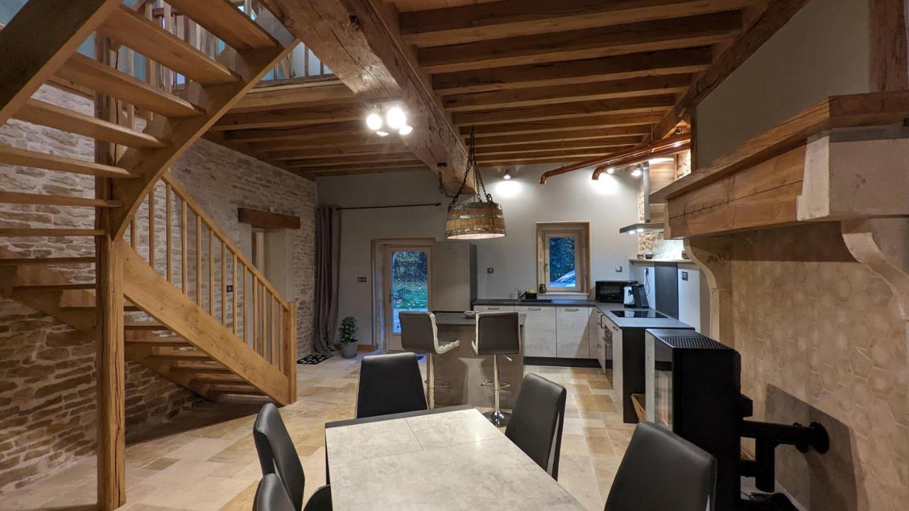 Beire-le-Châtel La Ferme Du Chateau מראה חיצוני תמונה